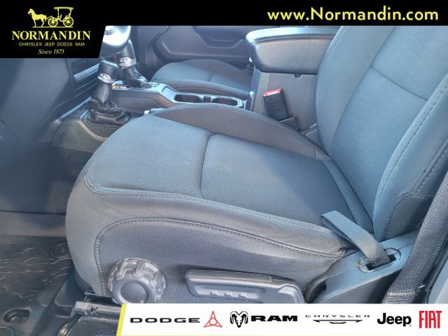 Used 2020 Jeep Wrangler Unlimited Sport S AWD/4WD image 17