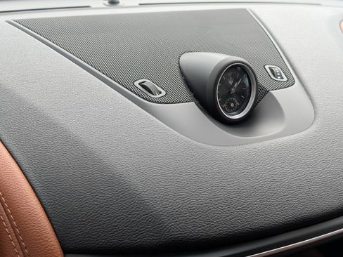 Used 2022 Maserati Levante GT AWD/4WD image 30