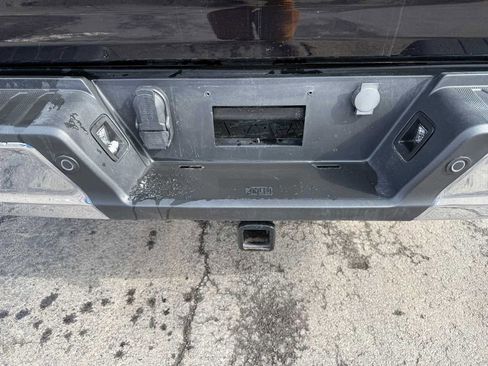 Used 2023 Ford F150 Lariat image 32