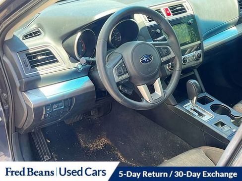 Used 2017 Subaru Legacy 2.5i Premium w/ Moonroof Package AWD/4WD image 14