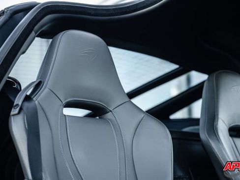 Used 2019 McLaren 720S image 95