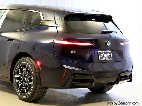 New 2026 BMW iX xDrive60 w/ M Sport Package image 8