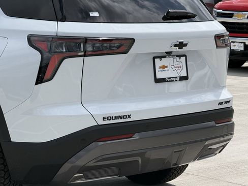 New 2026 Chevrolet Equinox ACTIV image 6
