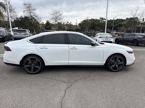 Certified 2025 Honda Accord Touring image 20