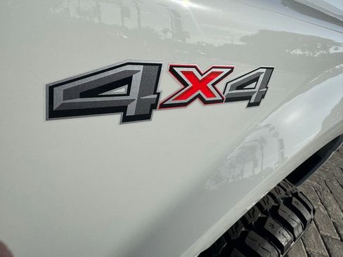 Used 2026 Ford F450 Lariat AWD/4WD image 14