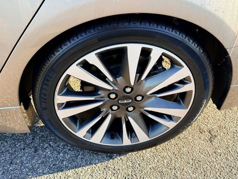 Used 2019 Lincoln MKZ Reserve image 9