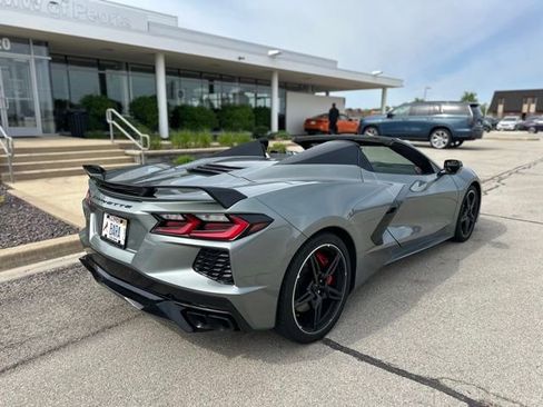 Used 2024 Chevrolet Corvette Stingray Premium Conv w/ Z51 Performance Package RWD image 4