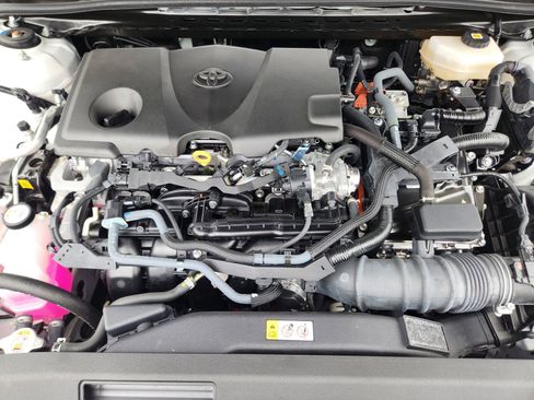 Used 2025 Toyota Camry SE w/ Convenience Package FWD image 35