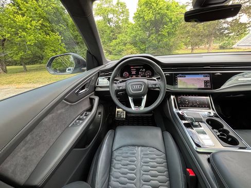 Used 2025 Audi RS Q8 performance AWD/4WD image 34