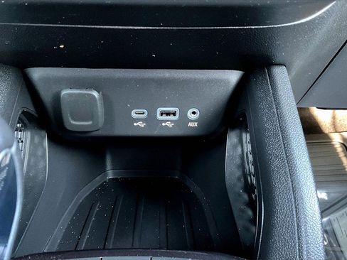 Used 2023 Chevrolet TrailBlazer ACTIV image 32