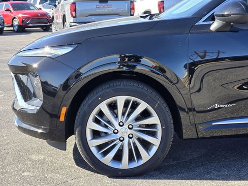 New 2026 Buick Envision Avenir image 9