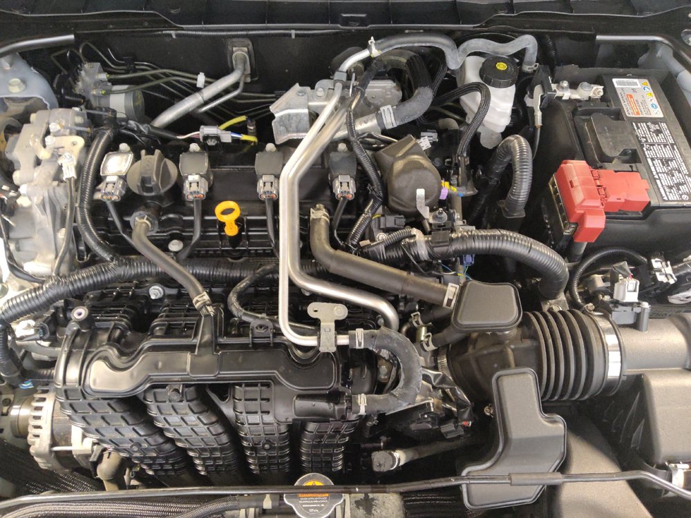 Used 2025 Nissan Altima 2.5 SR FWD image 30