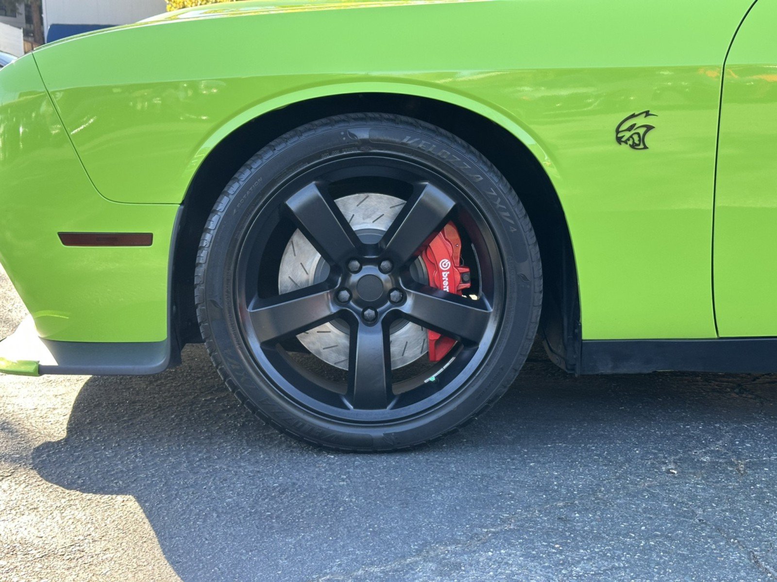 Used 2015 Dodge Challenger SRT Hellcat RWD image 13