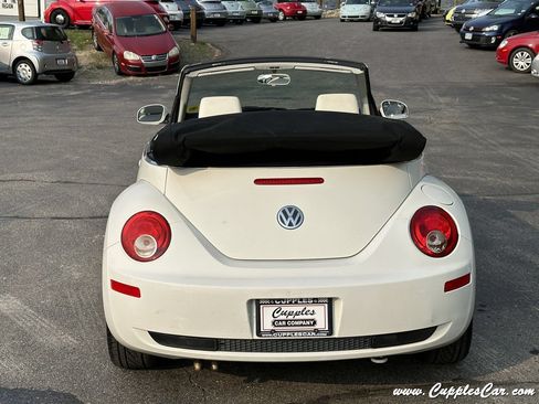Used 2007 Volkswagen Beetle Triple White Edition FWD image 33