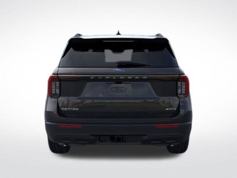 New 2026 Ford Explorer Active AWD/4WD image 5
