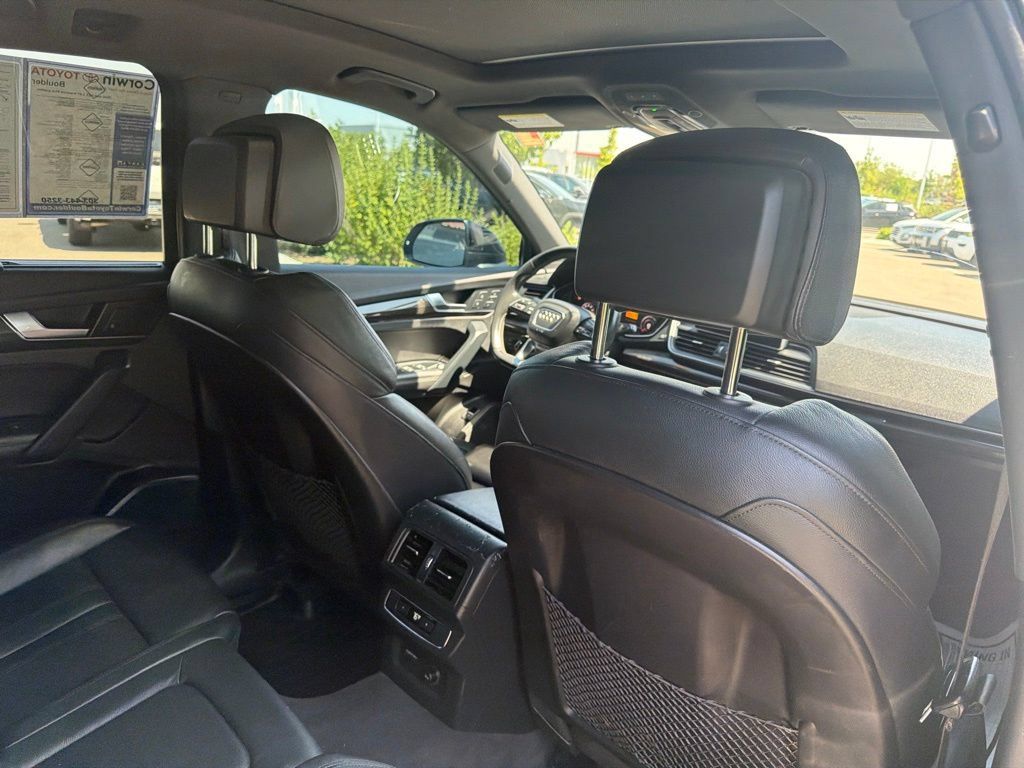 Used 2020 Audi SQ5 Premium Plus AWD/4WD image 15