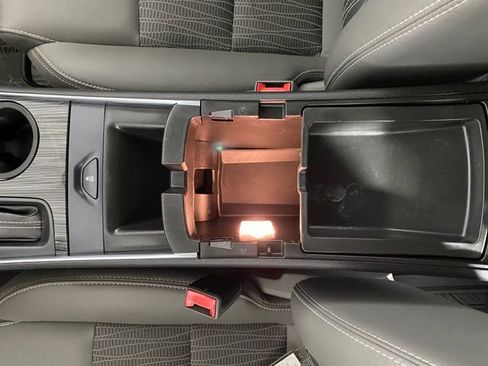 Certified 2018 Chevrolet Impala LT FWD image 28