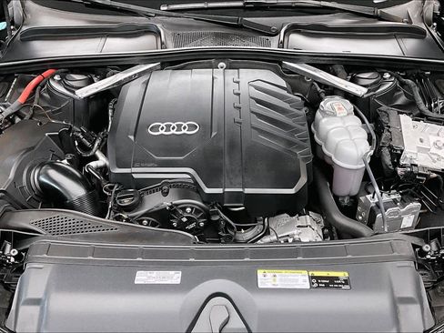Used 2021 Audi A4 2.0T Premium Plus w/ Premium Plus Package image 30