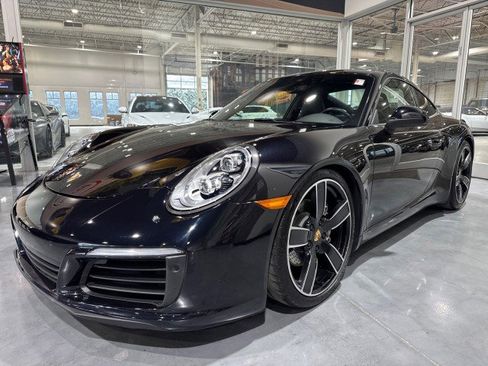 Used 2017 Porsche 911 Carrera image 22
