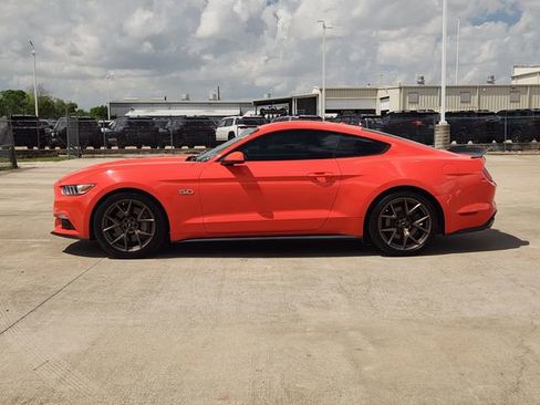 Used 2015 Ford Mustang GT Premium w/ Equipment Group 401A image 4