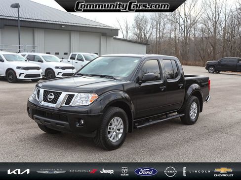 Used 2019 Nissan Frontier SV w/ Value Truck Package image 2