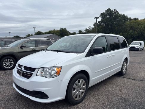 Used 2017 Dodge Grand Caravan SE w/ Power Window Group FWD image 1