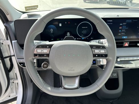 New 2025 Hyundai Ioniq 5 Limited image 20