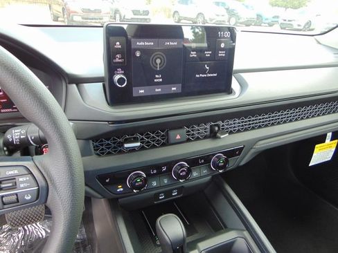 New 2026 Honda Accord SE image 12