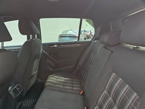 Used 2012 Volkswagen GTI 4-Door FWD image 20