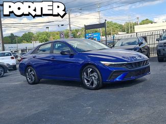 Used 2025 Hyundai Elantra Sport image 1