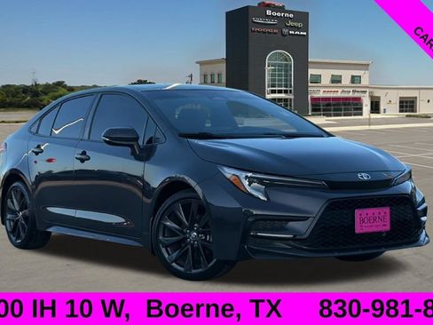Used 2025 Toyota Corolla SE FWD image 1