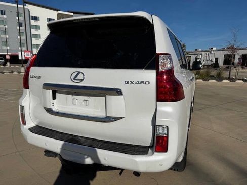 Used 2010 Lexus GX 460 Base AWD 4dr SUV image 3