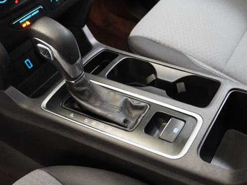 Used 2019 Ford Escape SE FWD image 20