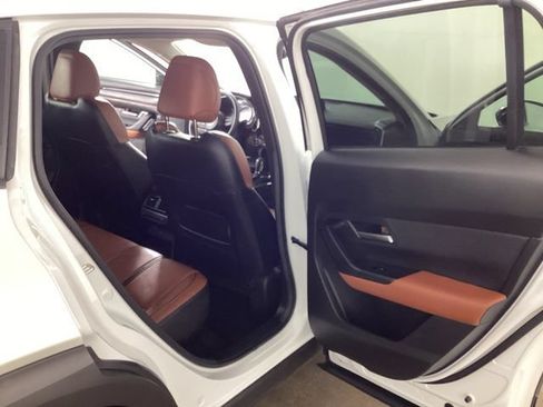 Used 2025 MAZDA CX-50 AWD 2.5 Turbo w/ Weather Package image 21