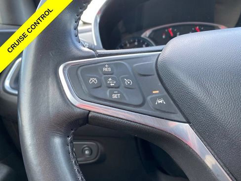 Used 2020 Chevrolet Equinox LT w/ Driver Convenience Package FWD image 12