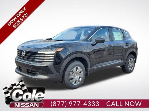 New 2026 Nissan Kicks S image 1