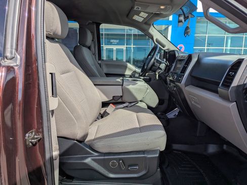 Used 2018 Ford F150 XLT w/ Equipment Group 302A Luxury image 38