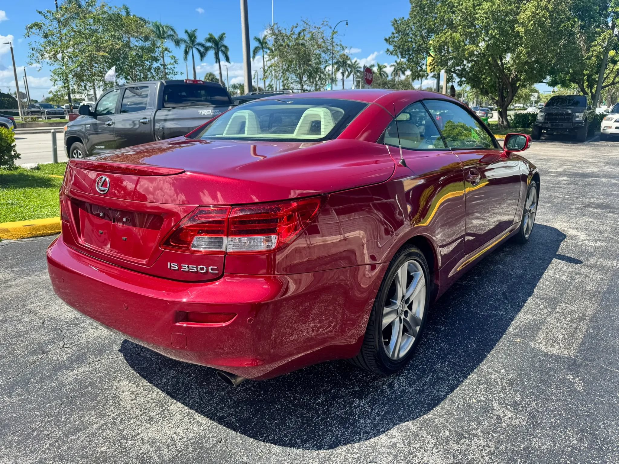 Used 2012 Lexus IS 350C RWD image 4
