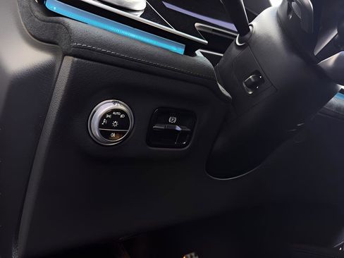 Used 2024 Mercedes-Benz EQS AMG 4MATIC image 25