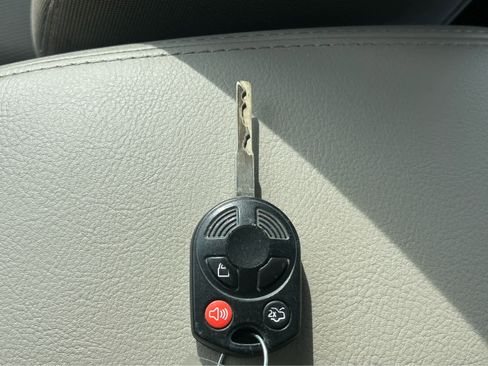 Used 2014 Ford Focus SE image 24