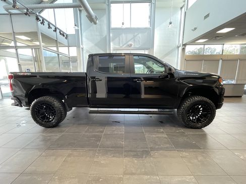 Used 2025 Chevrolet Silverado 1500 RST w/ Convenience Package II AWD/4WD image 12