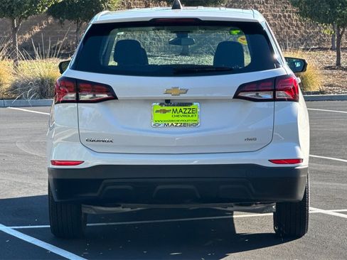 Used 2024 Chevrolet Equinox LS image 10