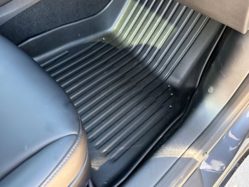 Used 2023 Tesla Model 3 Standard Range RWD image 38