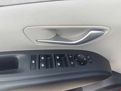Used 2026 Hyundai Tucson SEL FWD image 12
