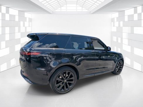 Used 2023 Land Rover Range Rover Sport SE AWD/4WD image 5