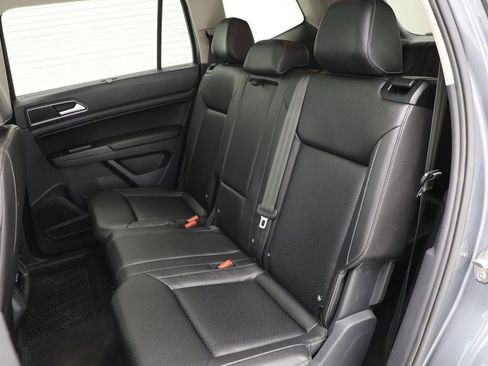 Used 2019 Volkswagen Atlas SE w/ Panoramic Sunroof Package image 13