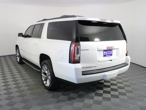 Used 2017 GMC Yukon XL SLT w/ Enhanced Security Package image 28