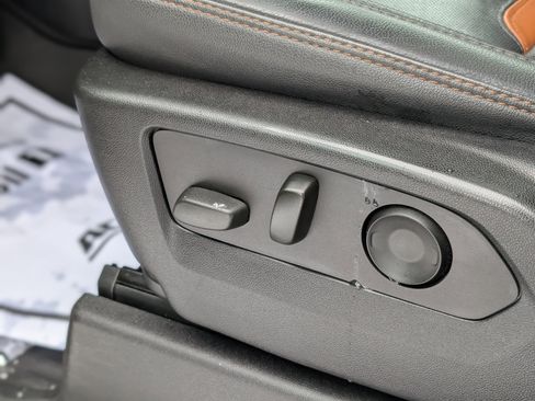 Used 2022 GMC Sierra 1500 AT4 w/ AT4 Preferred Package image 35