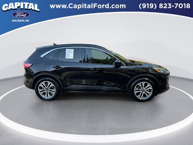 Certified 2022 Ford Escape SEL FWD image 9