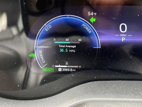 Used 2025 Toyota Sienna Limited AWD/4WD image 12